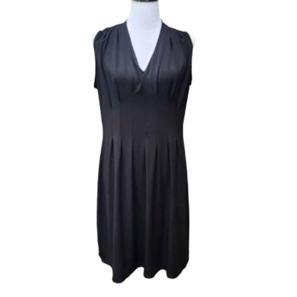 Tiana B Black Sleeveless Dress V-Neck Pleats Solid Stretch